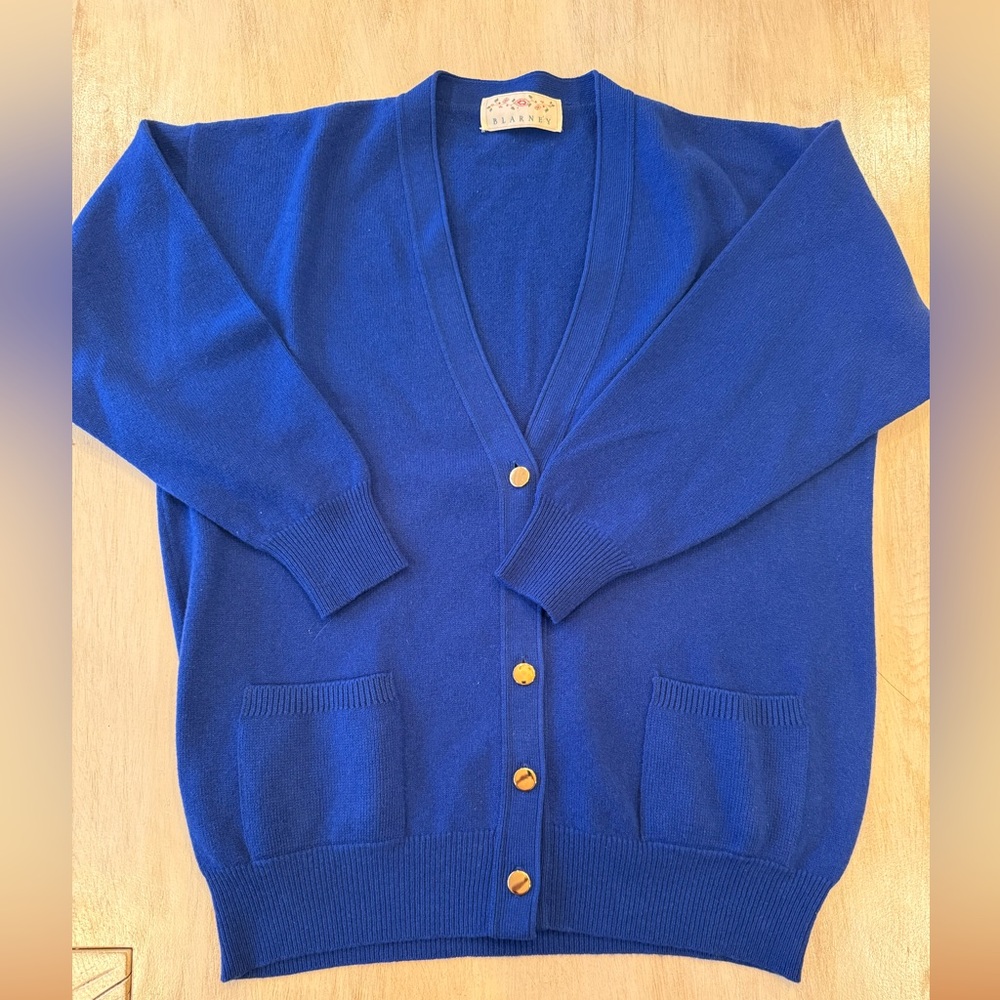 Blarney pure new lambswool cardigan with gold buttons size xl